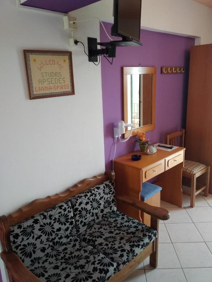 Apsedes * Trapezaki (Kefalonia)